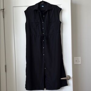 Old Navy Black Sleeveless Midi Dress
